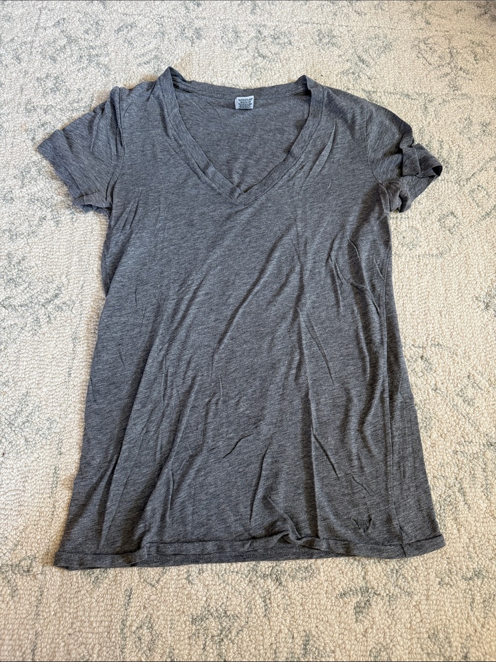 PINK Victoria's Secret Charcoal Gray V-Neck Short Sleeve Tee